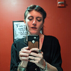 Meet your Posher, Caitlyn